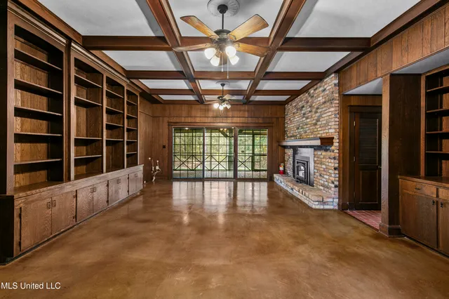 $724,000 | 1609 Southwest Linda Drive, Clinton, MS 39056