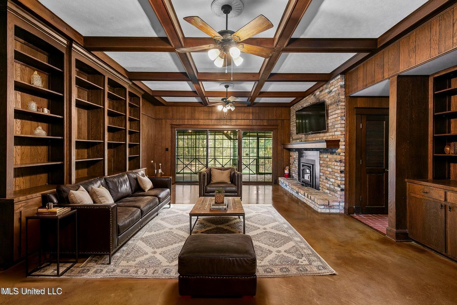 1609 Southwest Linda Drive Clinton, MS 39056 - Photo 46 of 110 4095744_48_E - Living Room