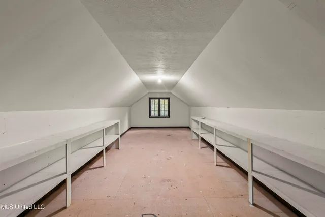 $724,000 | 1609 Southwest Linda Drive, Clinton, MS 39056