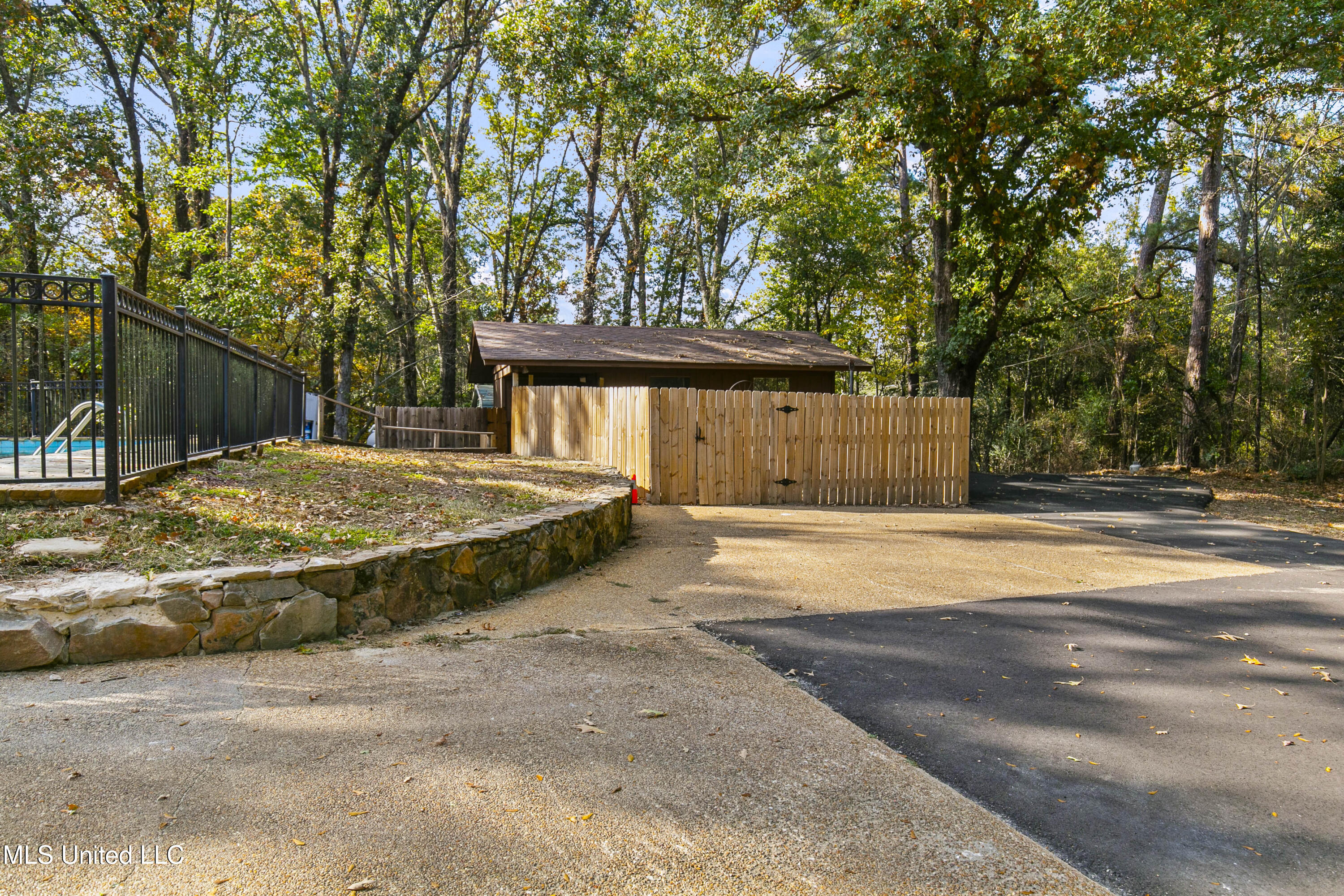 1609 Southwest Linda Drive Clinton, MS 39056 - Photo 87 of 110 1609 SW Linda-87