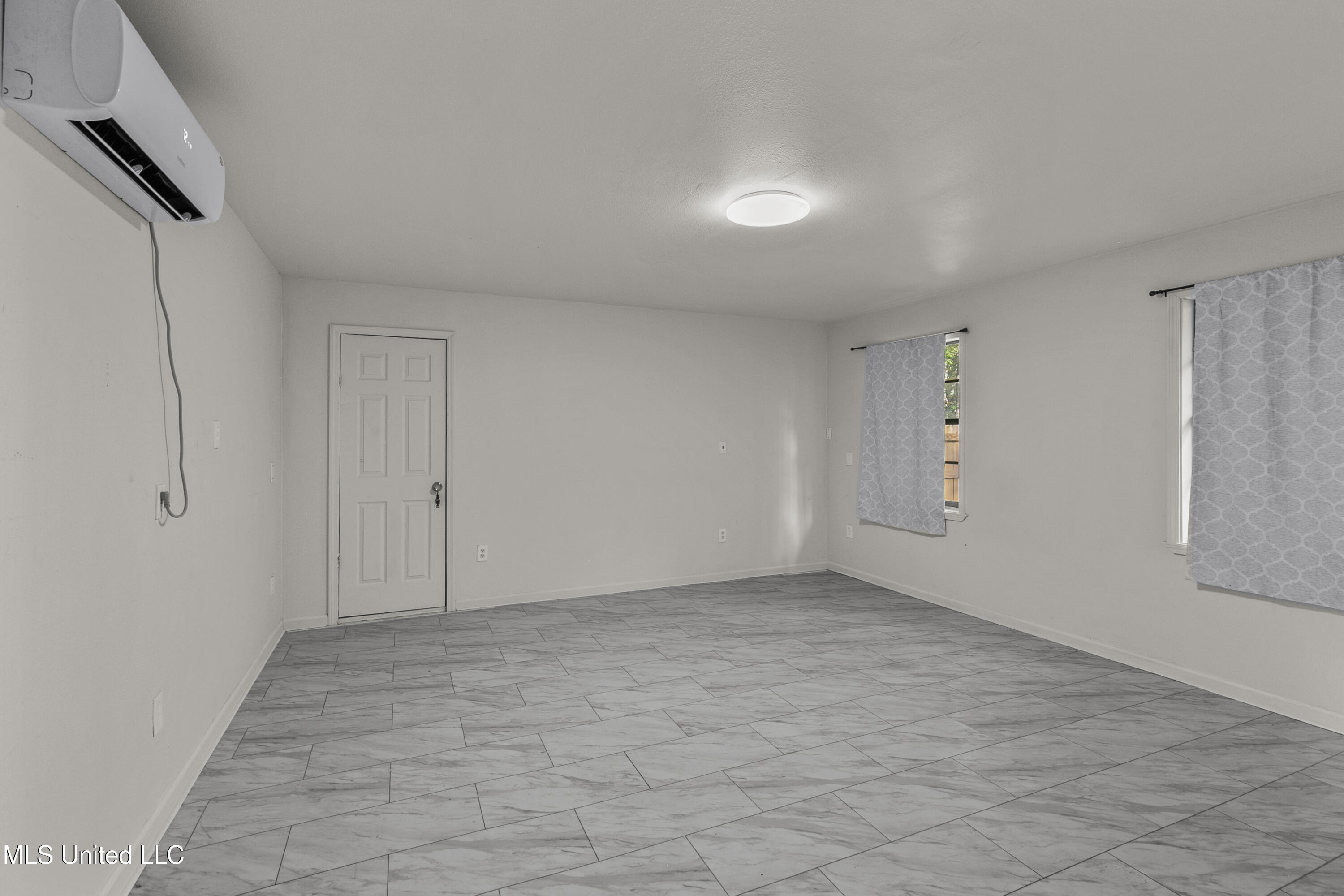 1609 Southwest Linda Drive Clinton, MS 39056 - Photo 93 of 110 1609 SW Linda-93