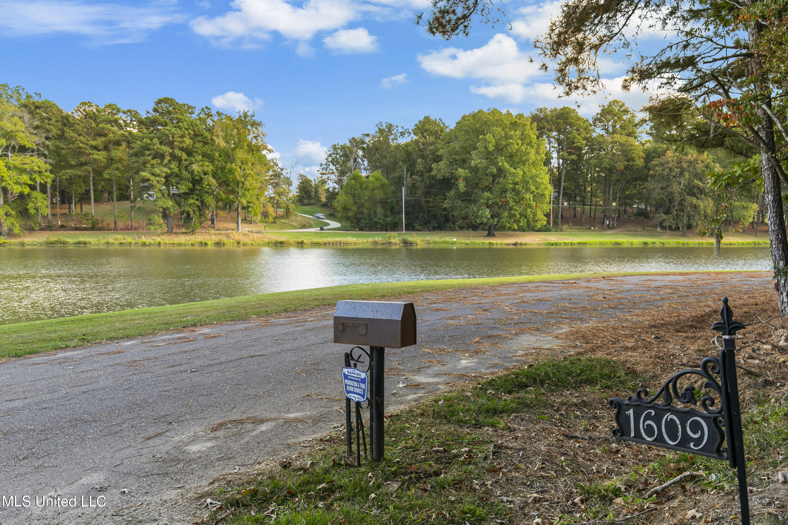 1609 Southwest Linda Drive Clinton, MS 39056 - Photo 98 of 110 1609 SW Linda-99
