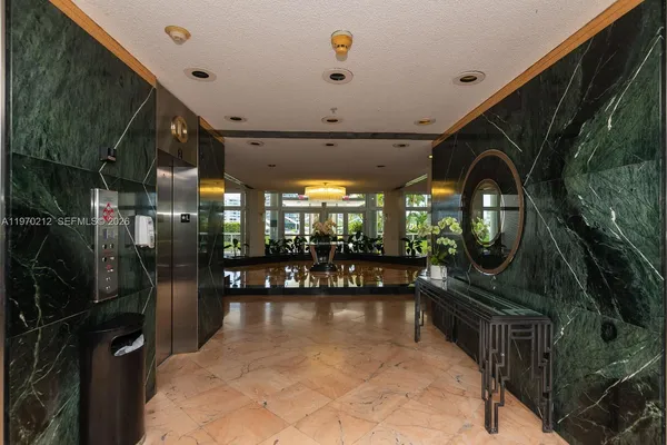 $4,750 | 900 Bay Drive, Unit 224, Miami Beach, FL 33141