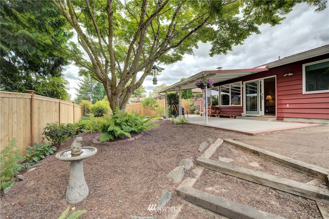 10419 Northeast 198th Street Bothell, WA 98011 - Photo 16 of 24 Gallery Image 16