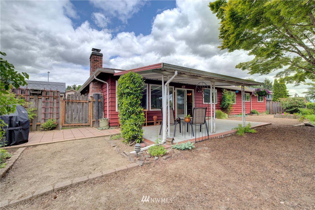 10419 Northeast 198th Street Bothell, WA 98011 - Photo 17 of 24 Gallery Image 17