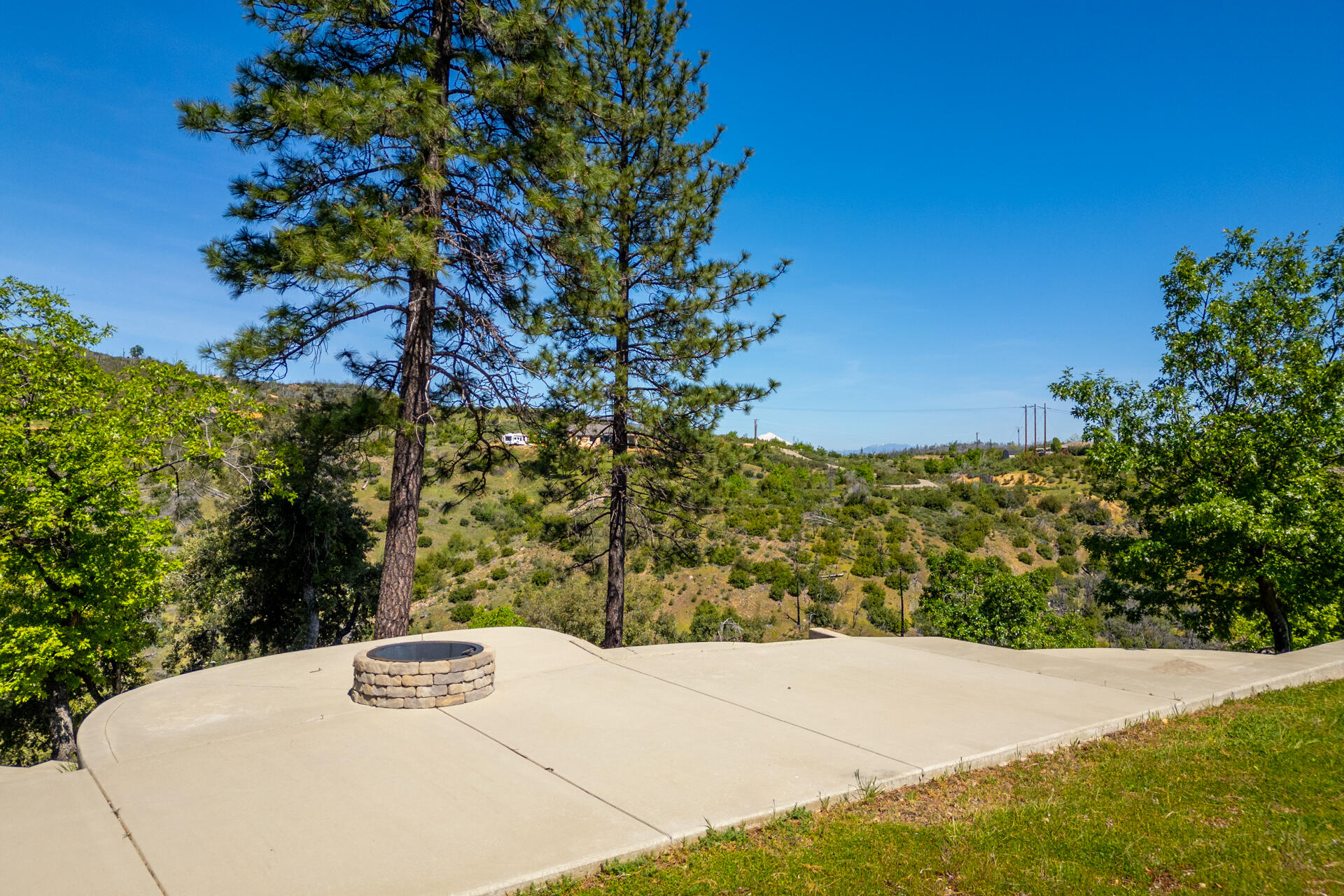 15296 Ruggles Road Shasta, CA 96087 - Photo 17 of 26 DJI_0989