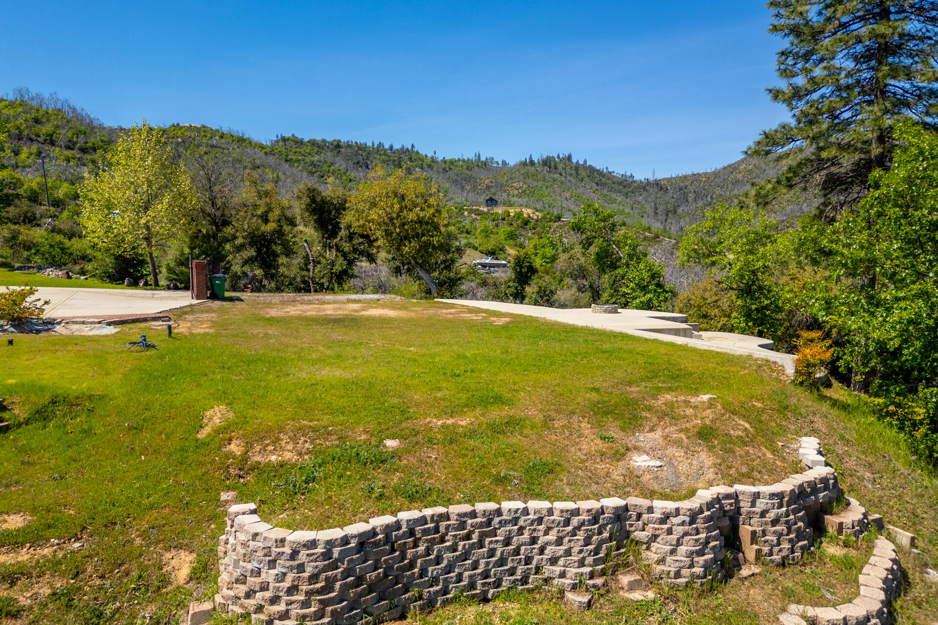 15296 Ruggles Road Shasta, CA 96087 - Photo 21 of 26 DJI_0002