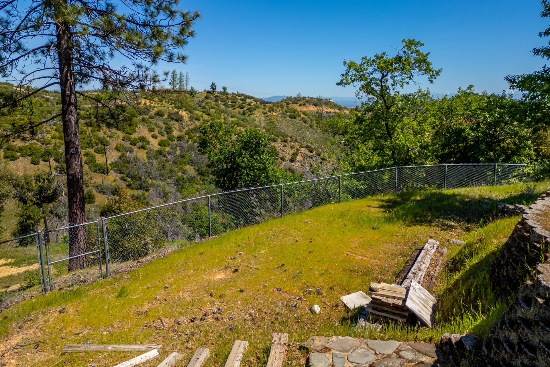 15296 Ruggles Road Shasta, CA 96087 - Photo 4 of 26 DJI_0023