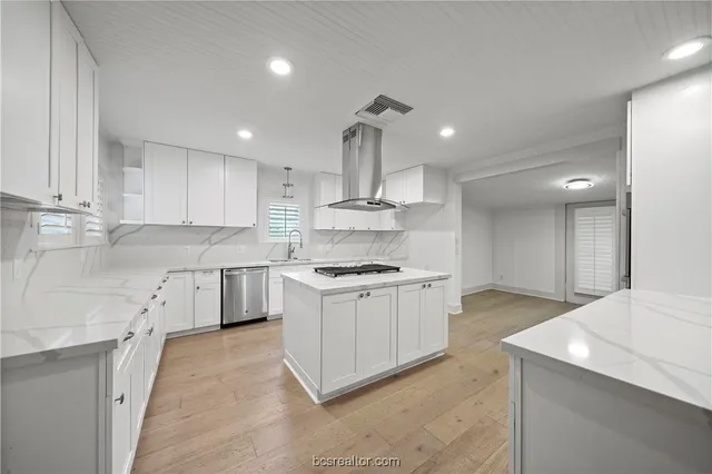 $1,300,000 | 22022 Loblolly Drive, Tomball, TX 77377