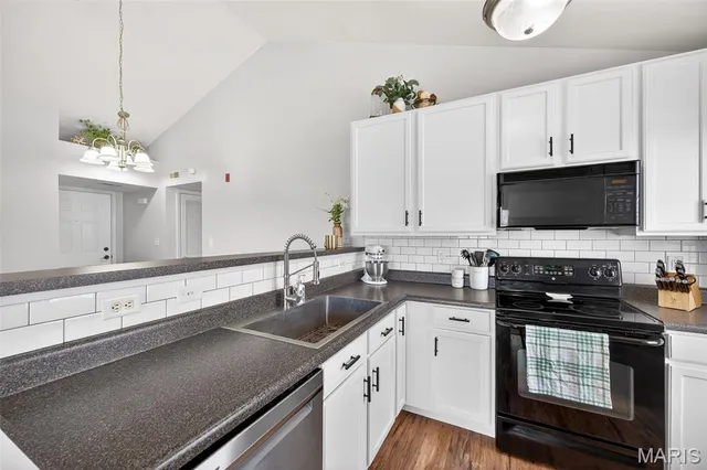 $180,000 | 3300 Spring Creek Lane, O'Fallon, MO 63368