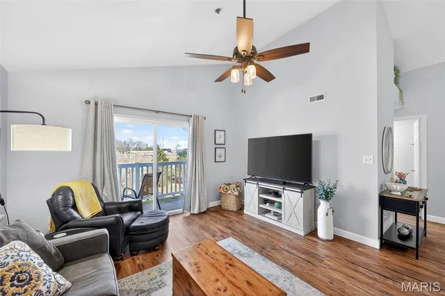 $180,000 | 3300 Spring Creek Lane, O'Fallon, MO 63368