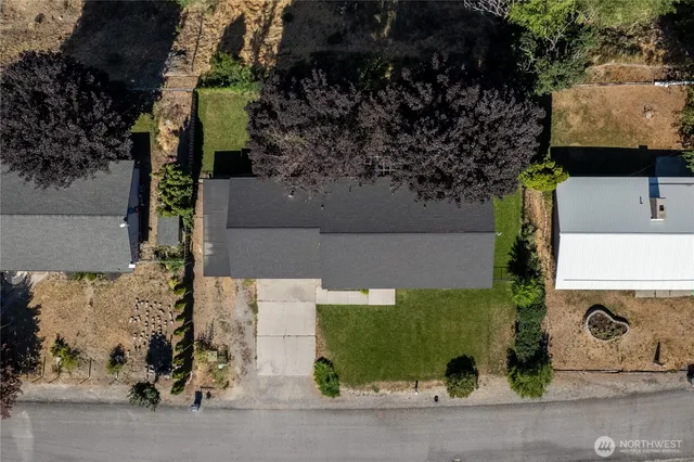 $335,000 | 61 Riverview Drive, Coulee Dam, WA 99116