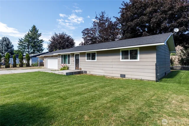 $335,000 | 61 Riverview Drive, Coulee Dam, WA 99116