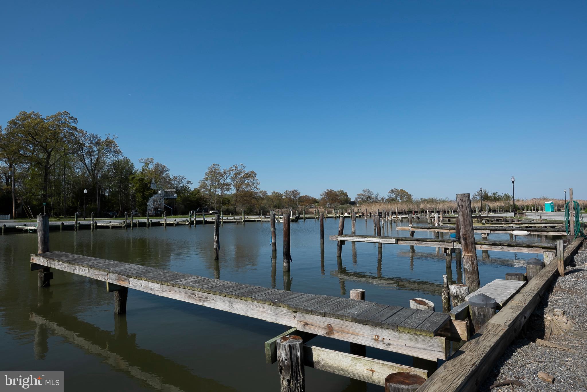 1199 Oak Avenue Shady Side, MD 20764 - Photo 24 of 32 Cedarhurst on the Bay Docks