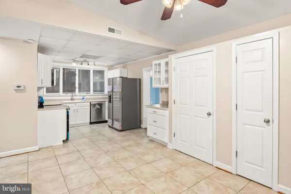 $400,000 | 1199 Oak Avenue, Shady Side, MD 20764