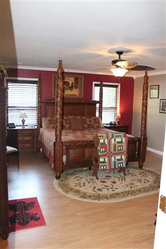 2344 Doyle Frazier Road Morrison, TN 37357 - Photo 9 of 24 Master bedroom has lots of space even with a king size bed and large walk in closet.