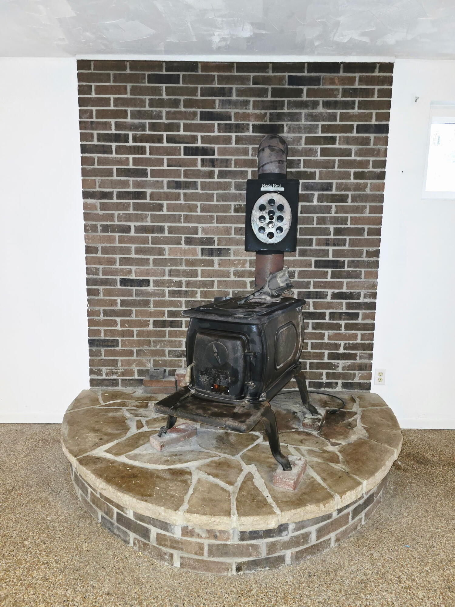 11535 Sandhill Trail Demotte, IN 46310 - Photo 15 of 31 a bathroom with a mirror and a sink