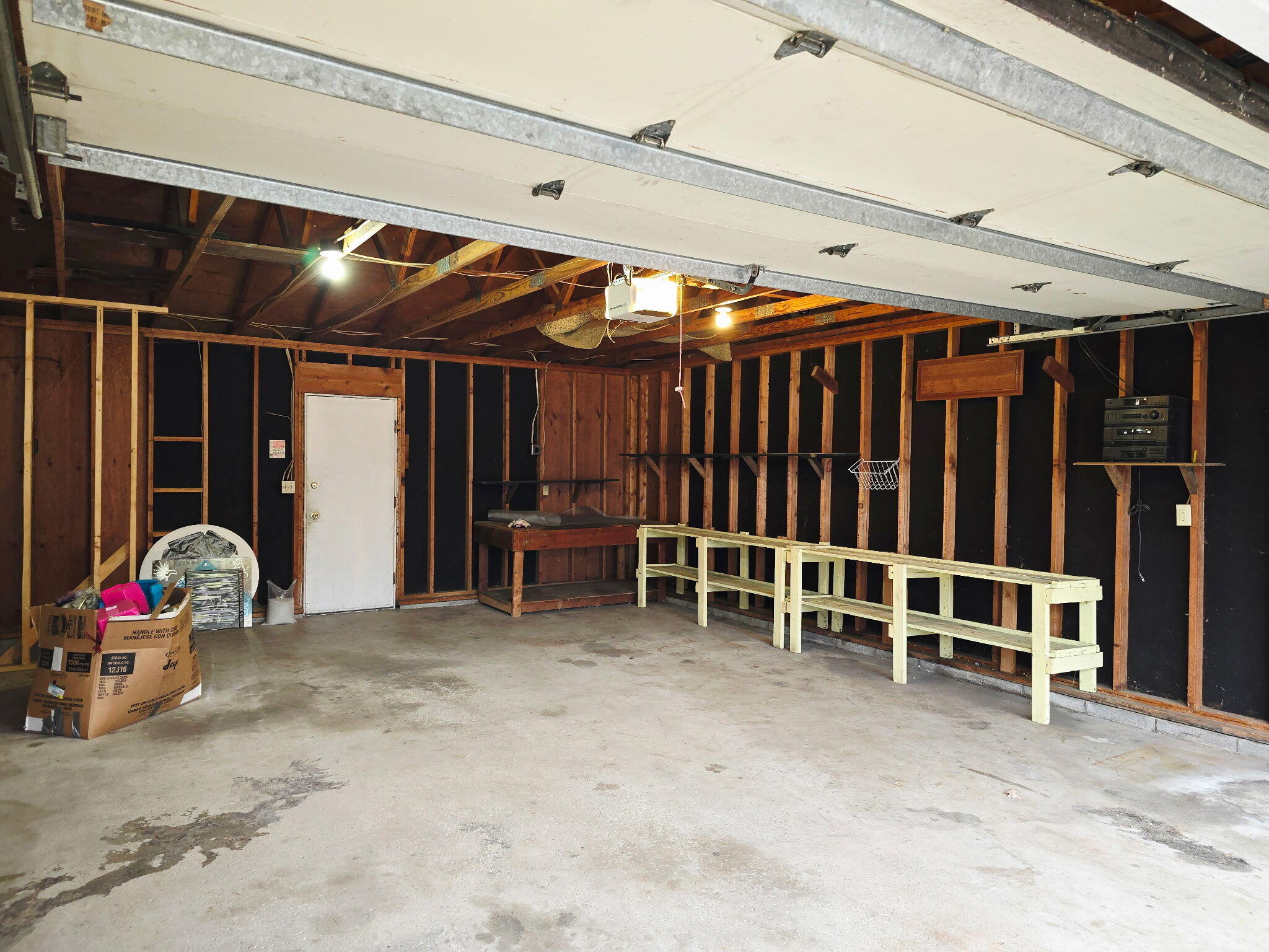 11535 Sandhill Trail Demotte, IN 46310 - Photo 28 of 31 a view of furniture in storage