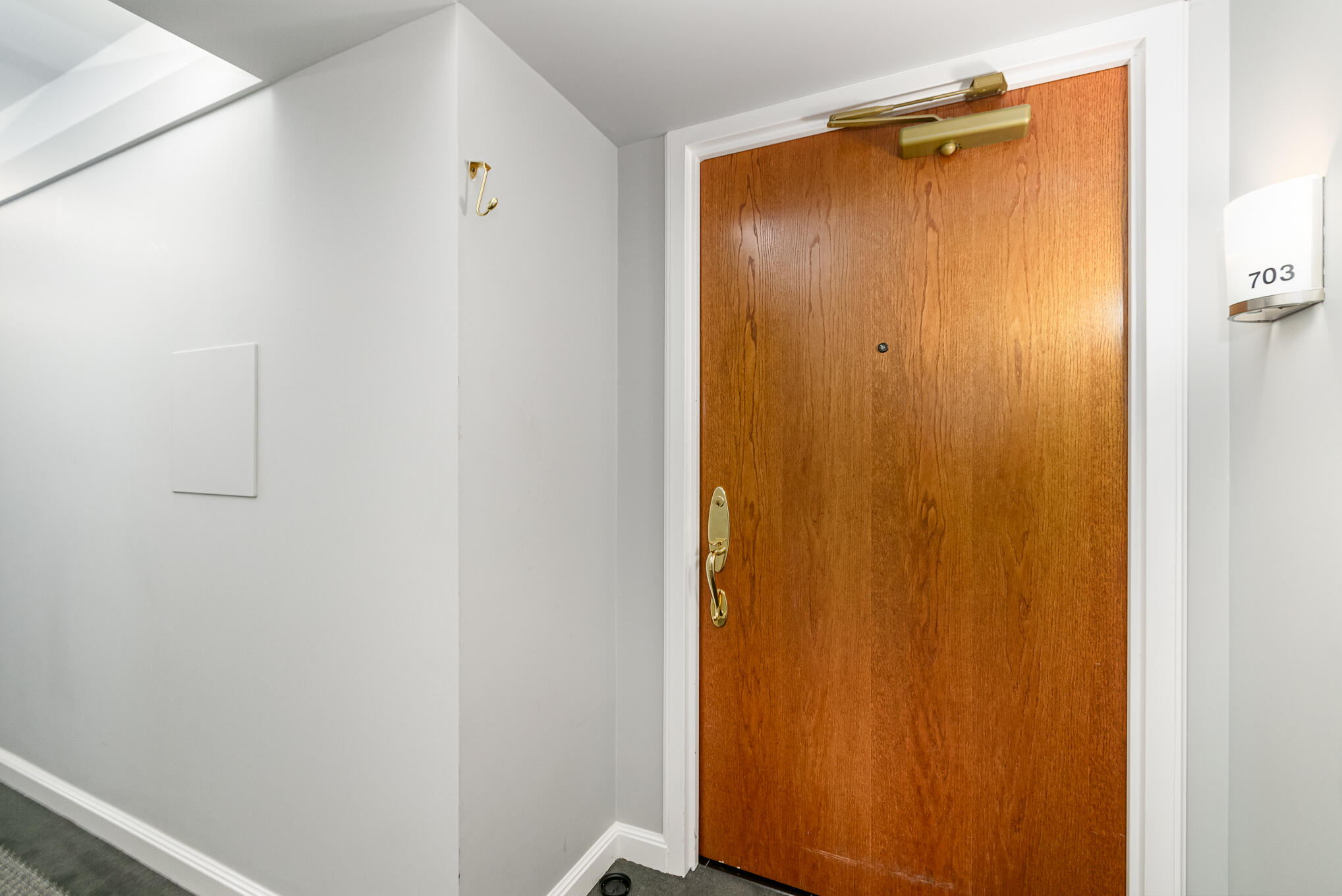 100 Riverside Place, Unit 703 Covington, KY 41011 - Photo 7 of 27 Gallery Image 7