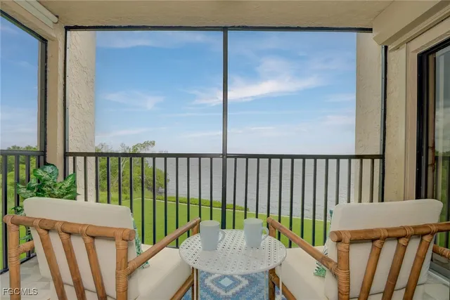 $279,000 | 4510 North Key Drive, Unit 204, North Fort Myers, FL 33903