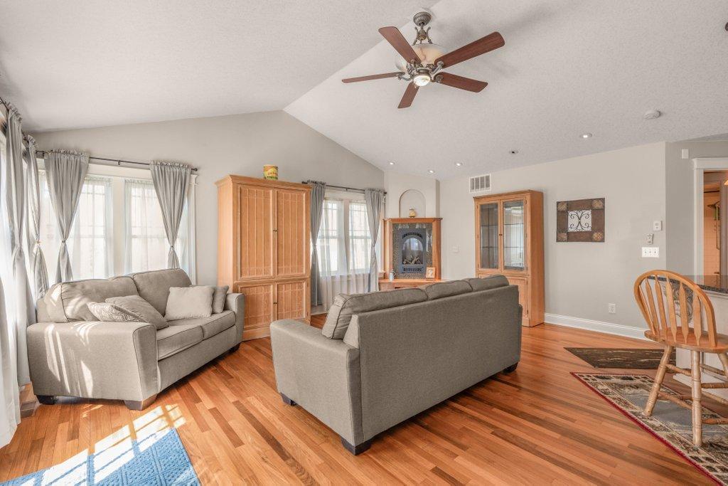 3836 Togo Road Spring Park, MN 55384 - Photo 6 of 30