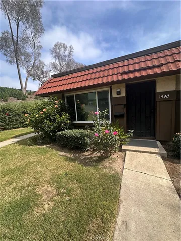 $3,400 | 1440 North Weeping Willow Lane, Anaheim, CA 92801