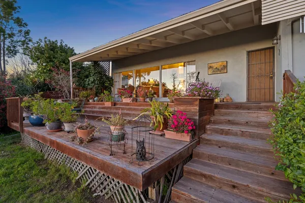 $1,375,000 | 10775 Ridgeview Way, San Jose, CA 95127