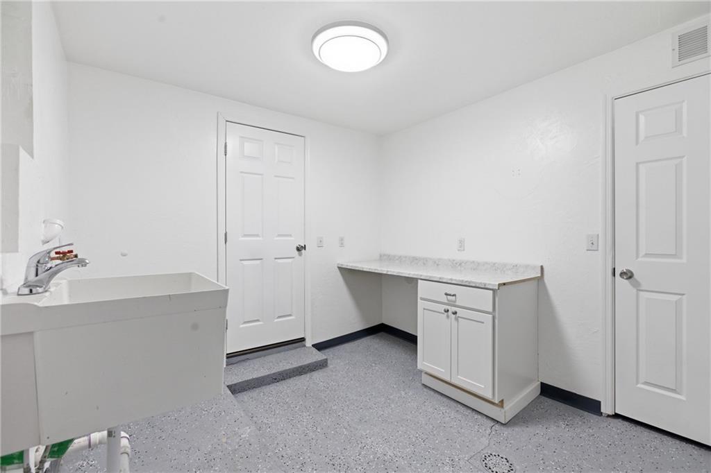 4952 McAnulty Road Pittsburgh, PA 15236 - Photo 31 of 32 Gallery Image 31