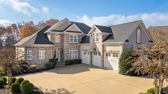 $899,000 | 8798 Wandering Way, Ooltewah, TN 37363