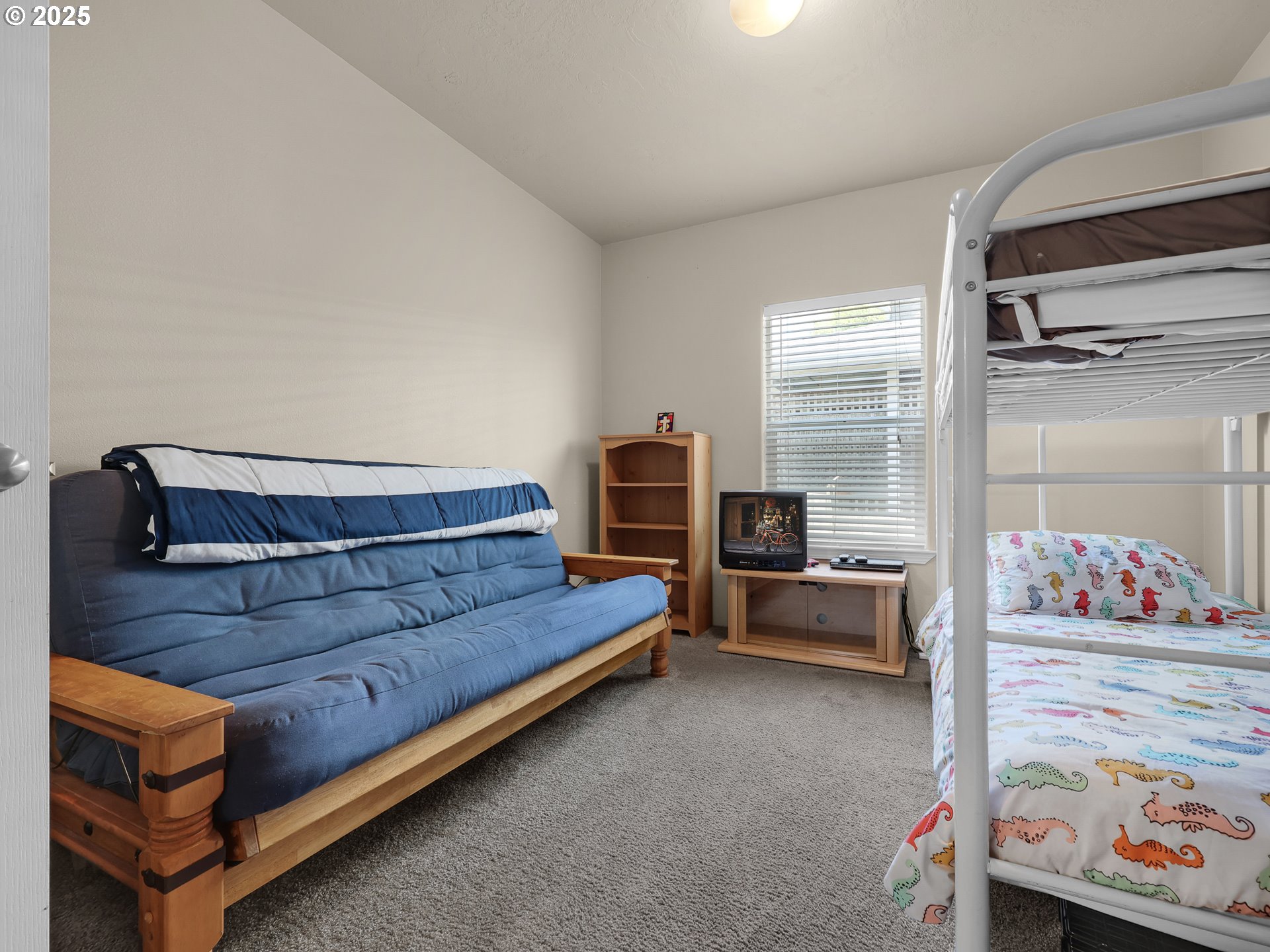 90637 Lewis Road Warrenton, OR 97146 - Photo 9 of 13 Gallery Image 9