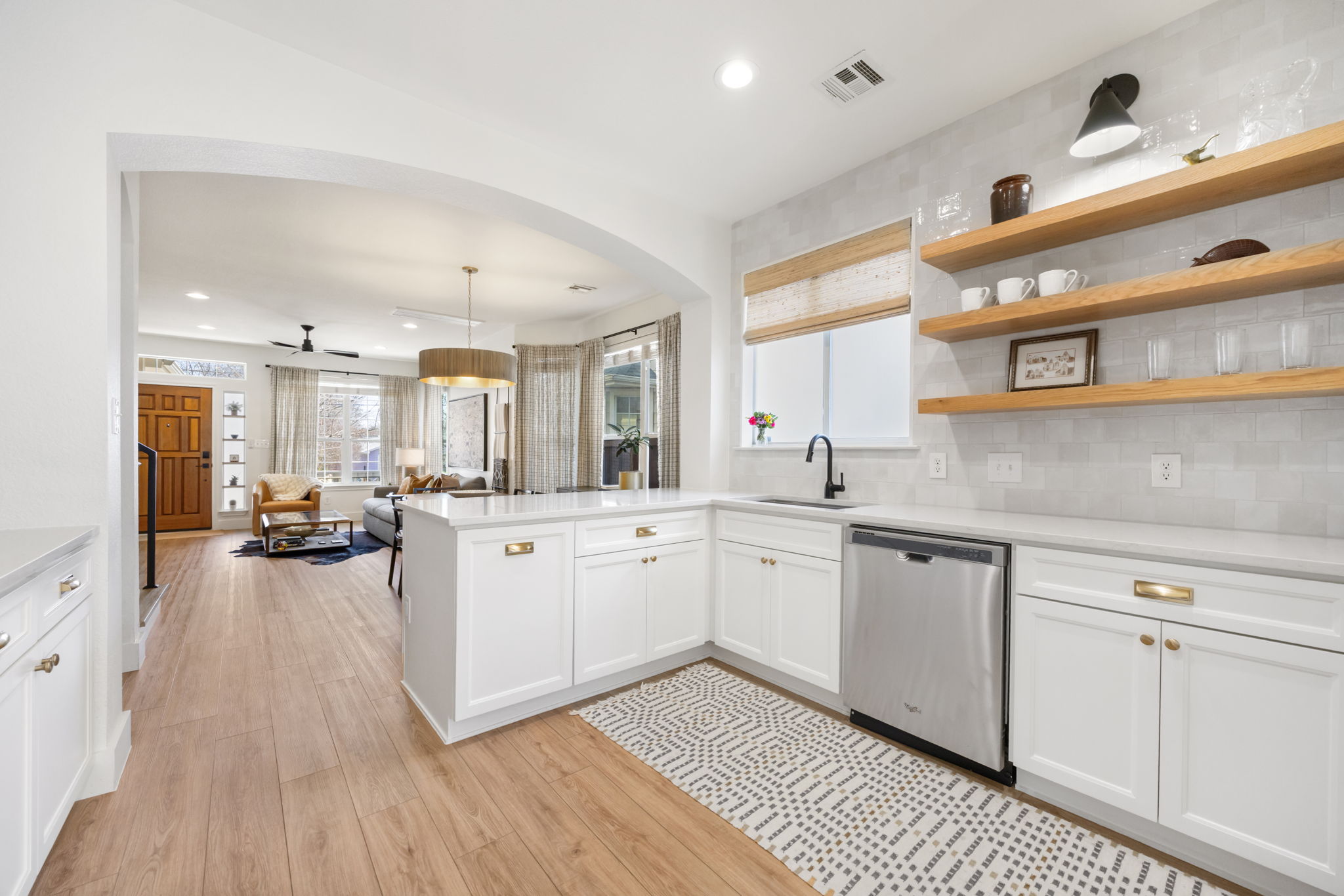 2510 Thornton Road Austin, TX 78704 - Photo 9 of 40