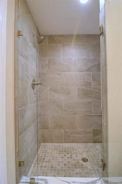 354 Olivewood Court Rochester, MI 48306 - Photo 59 of 77