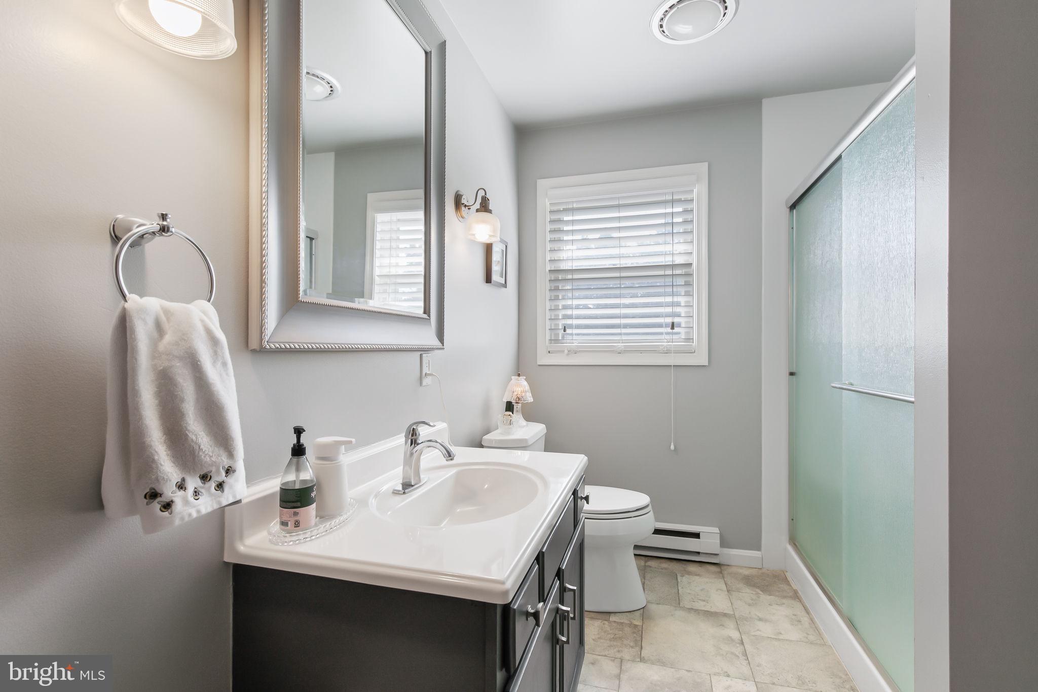 1389 Eden Road Lancaster, PA 17601 - Photo 18 of 40