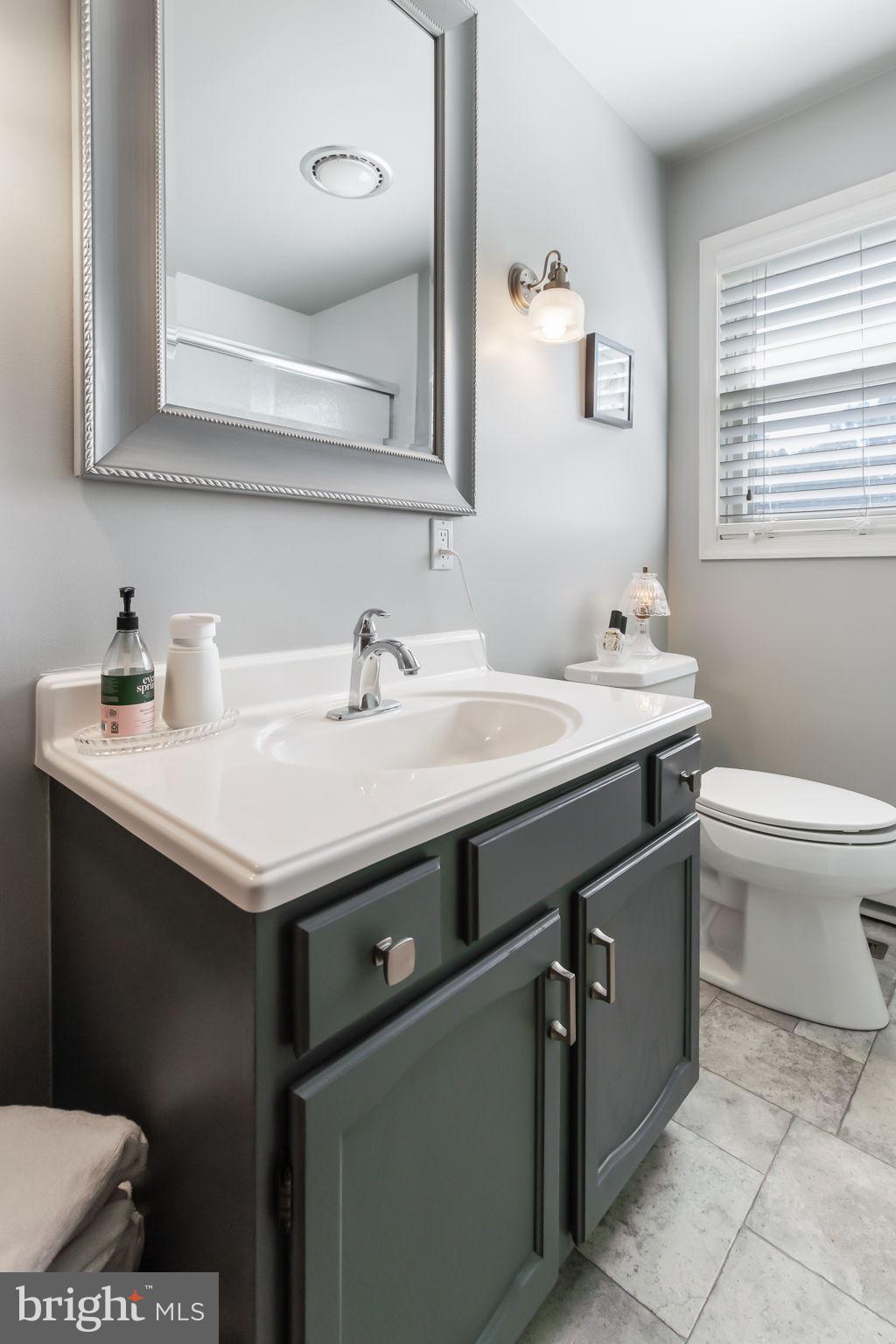 1389 Eden Road Lancaster, PA 17601 - Photo 19 of 40