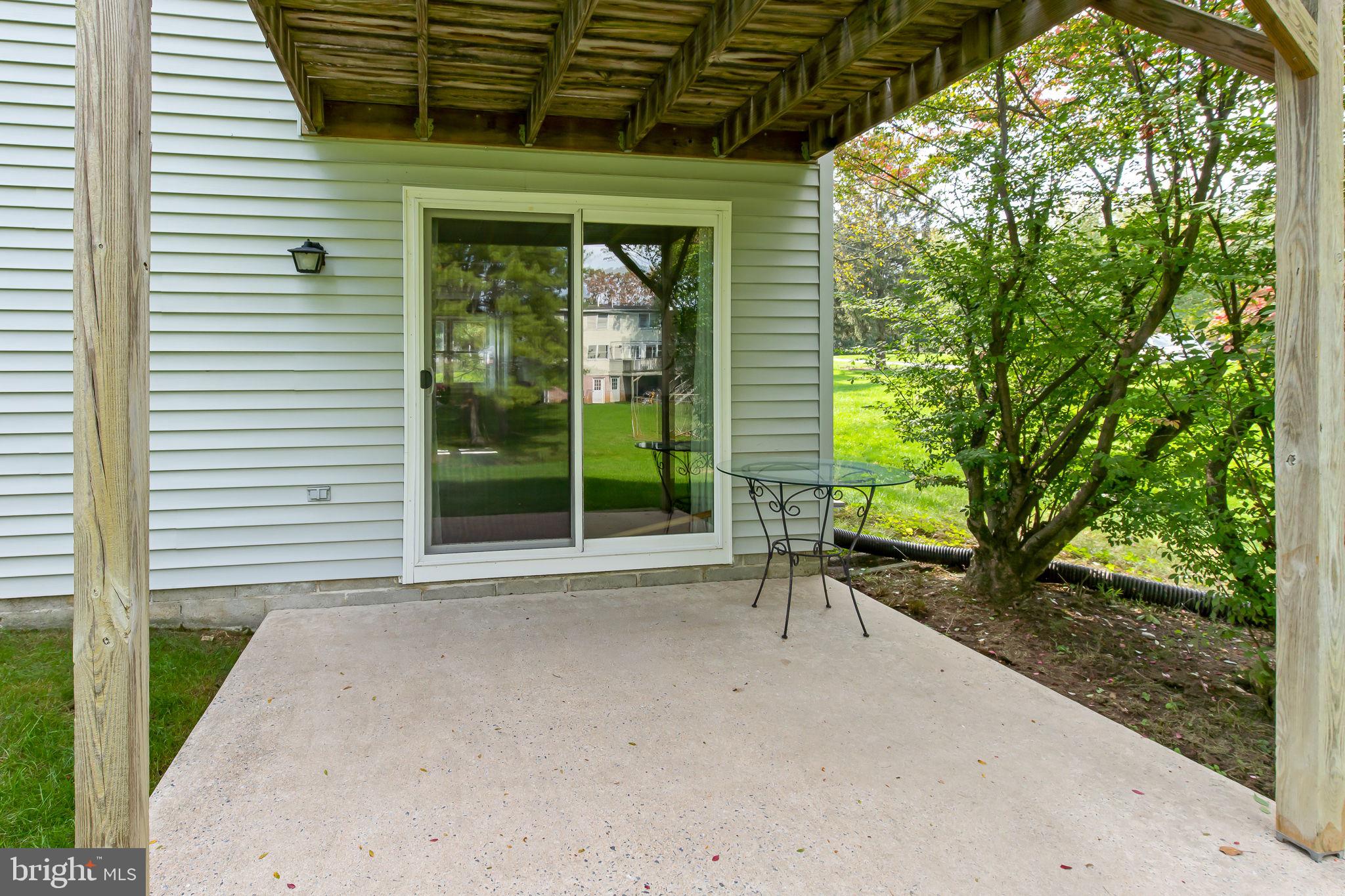 1389 Eden Road Lancaster, PA 17601 - Photo 34 of 40