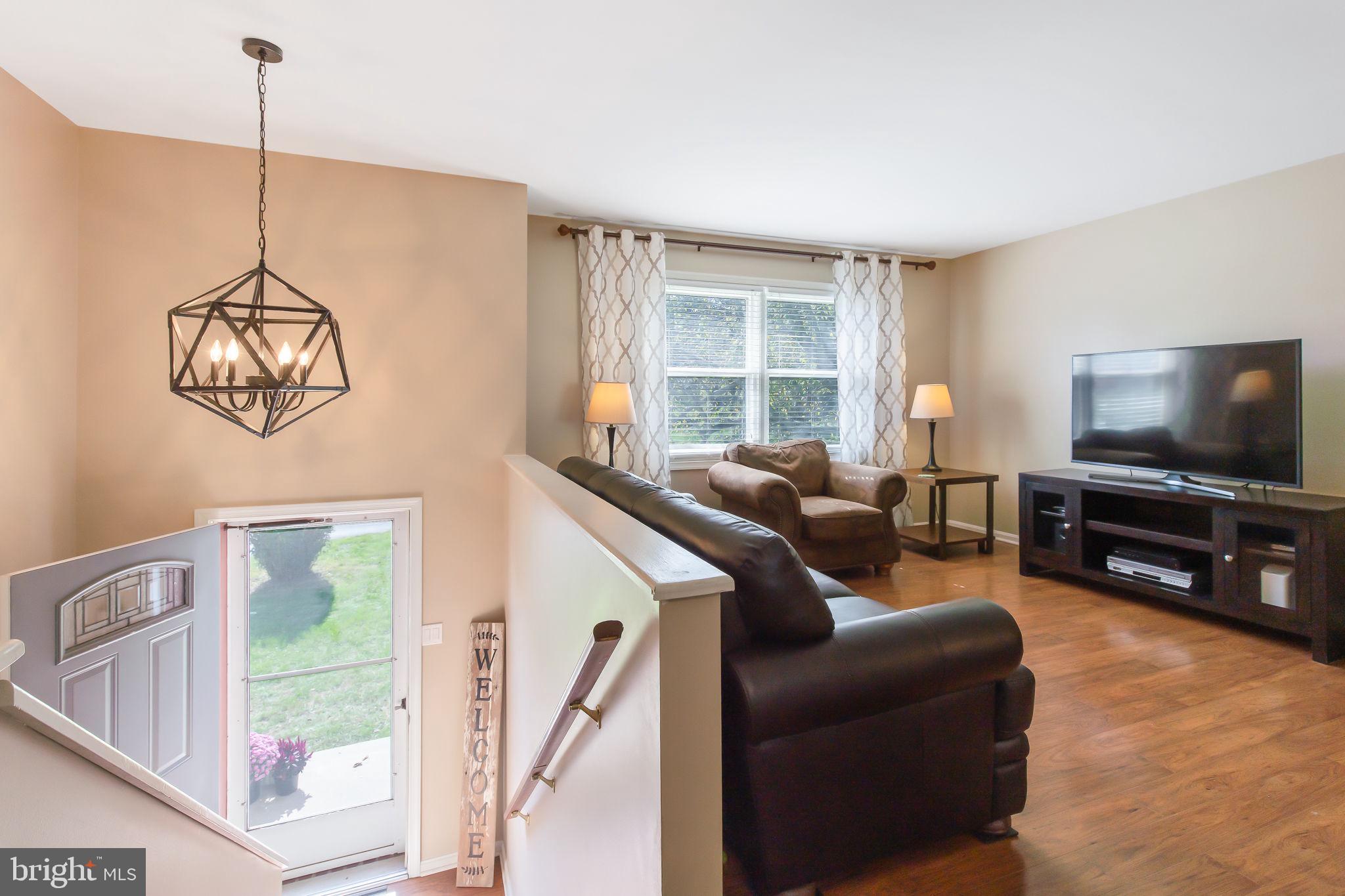 1389 Eden Road Lancaster, PA 17601 - Photo 6 of 40