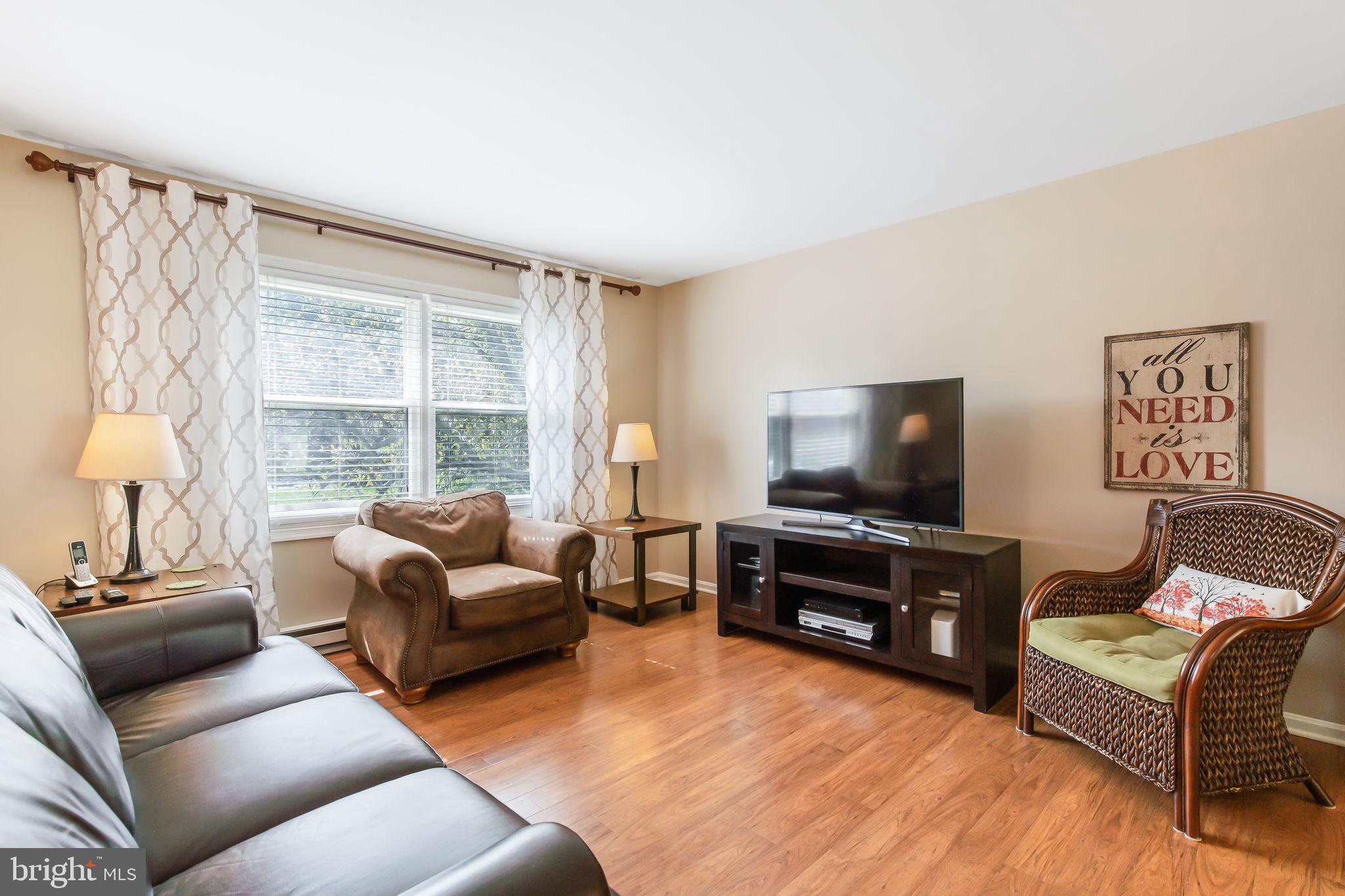 1389 Eden Road Lancaster, PA 17601 - Photo 7 of 40