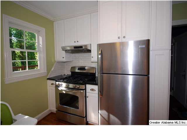 910 Saulter Road Birmingham, AL 35209 - Photo 7 of 30