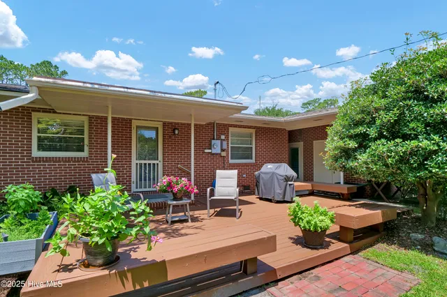 $849,000 | 1103 Forest Hills Drive, Wilmington, NC 28403