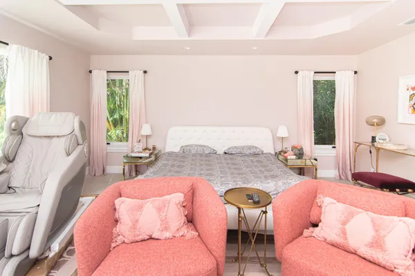 $20,000 | 8208 Twin Lake Drive, Boca Raton, FL 33496