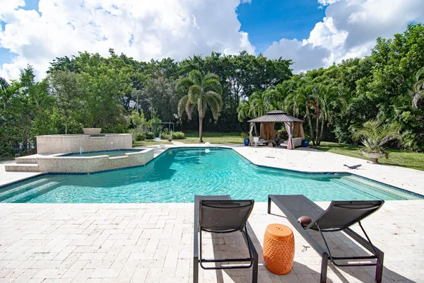 $20,000 | 8208 Twin Lake Drive, Boca Raton, FL 33496