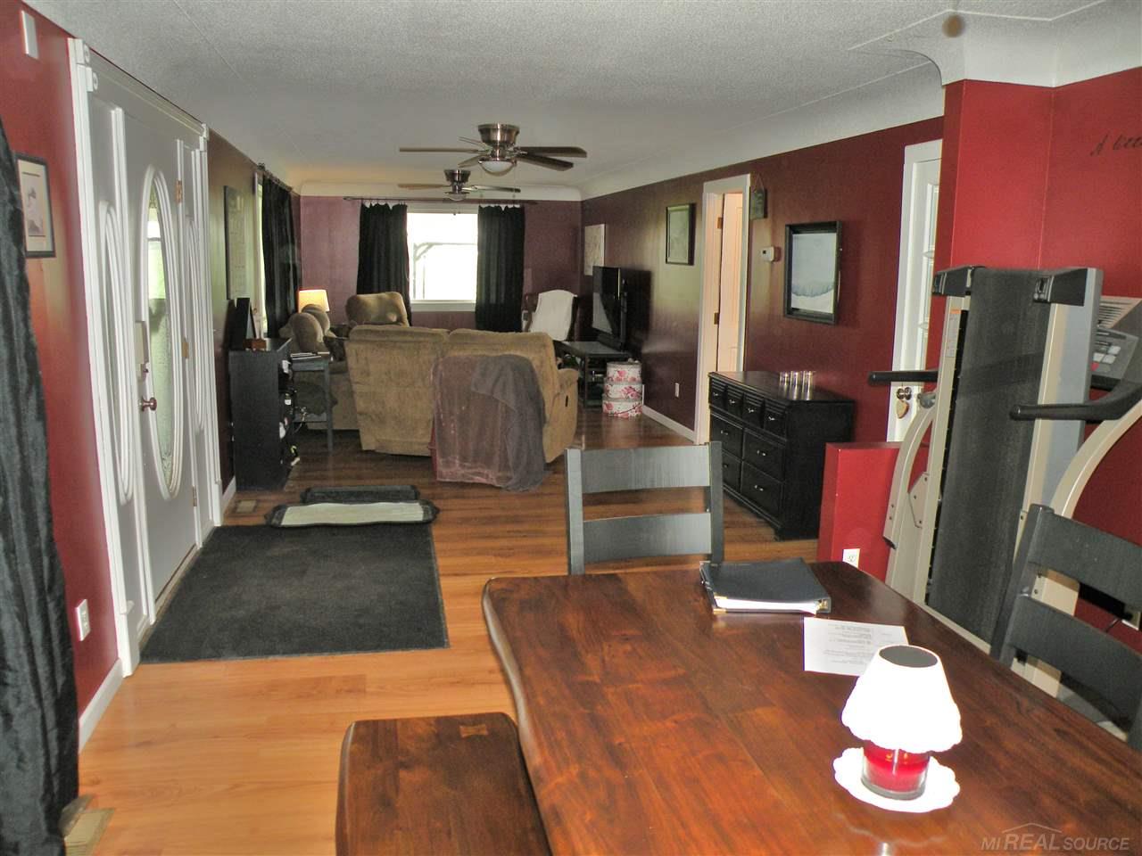 6550 Cribbins Road Croswell, MI 48422 - Photo 12 of 27 31353370-11.JPG