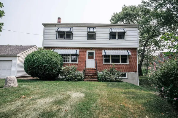 $290,000 | 23 Penobscot Avenue, Howland, ME 04448