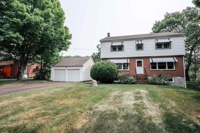 $290,000 | 23 Penobscot Avenue, Howland, ME 04448