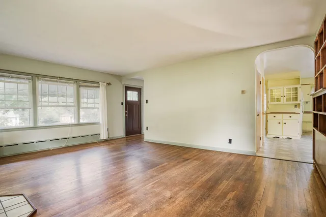 $290,000 | 23 Penobscot Avenue, Howland, ME 04448