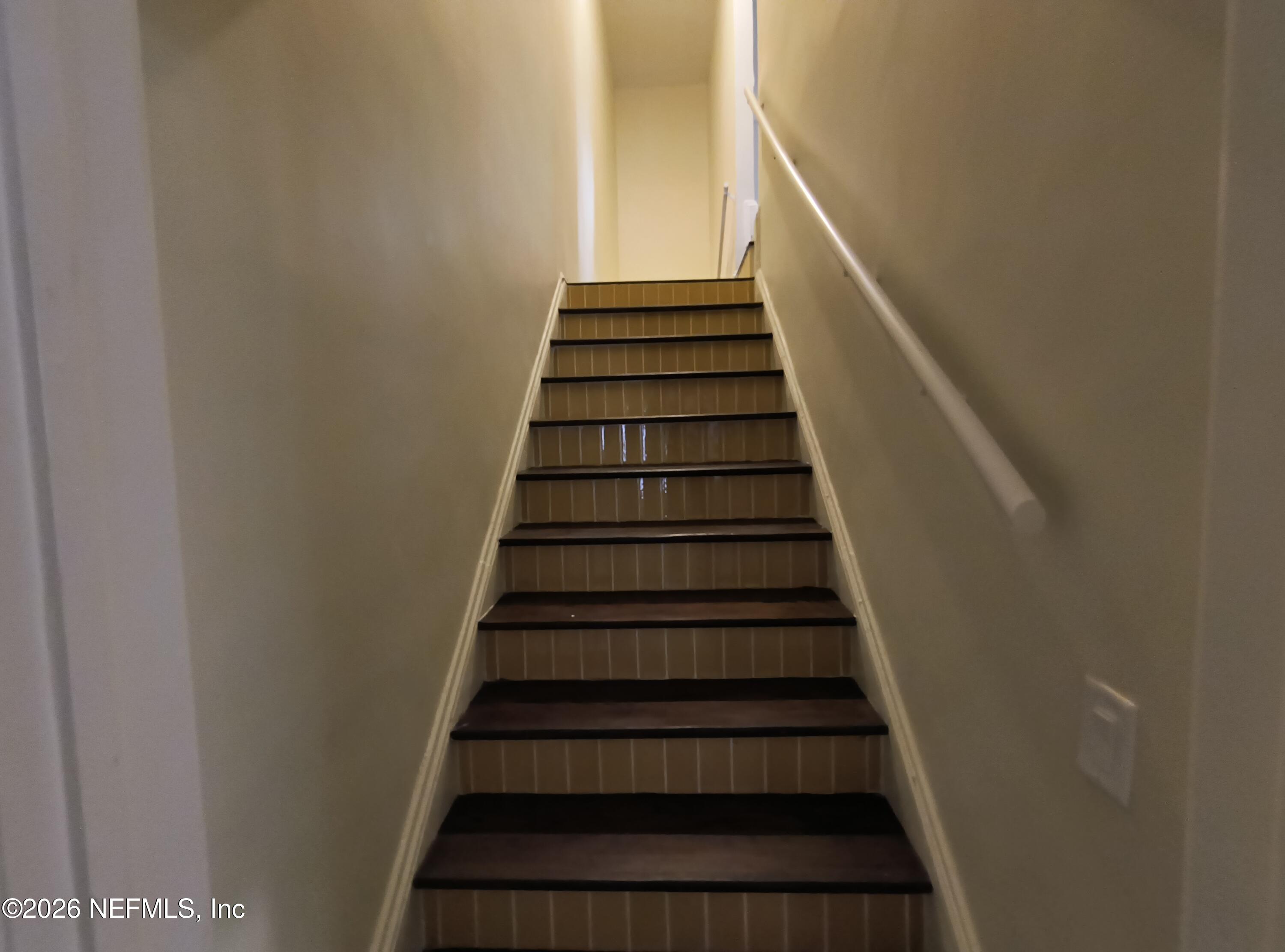 3577 Valencia Road, Unit 1 Jacksonville, FL 32205 - Photo 10 of 17 a view of entryway