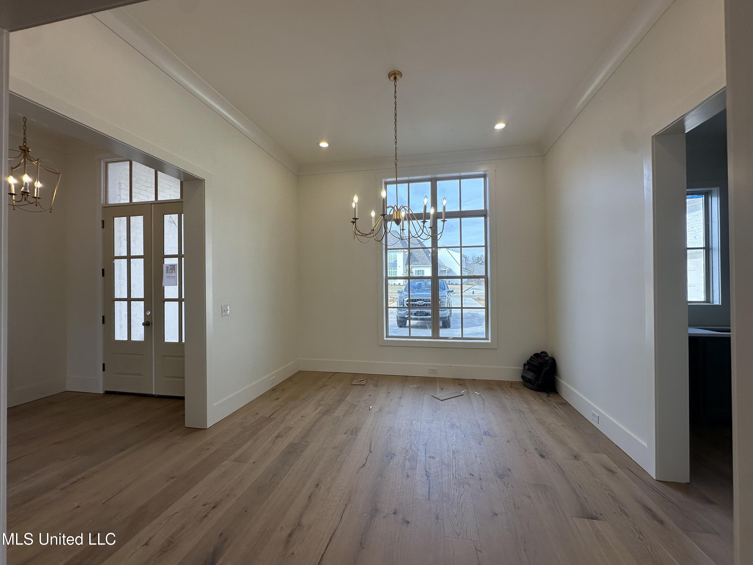 441 West Oak Circle Madison, MS 39110 - Photo 4 of 41 IMG_8974