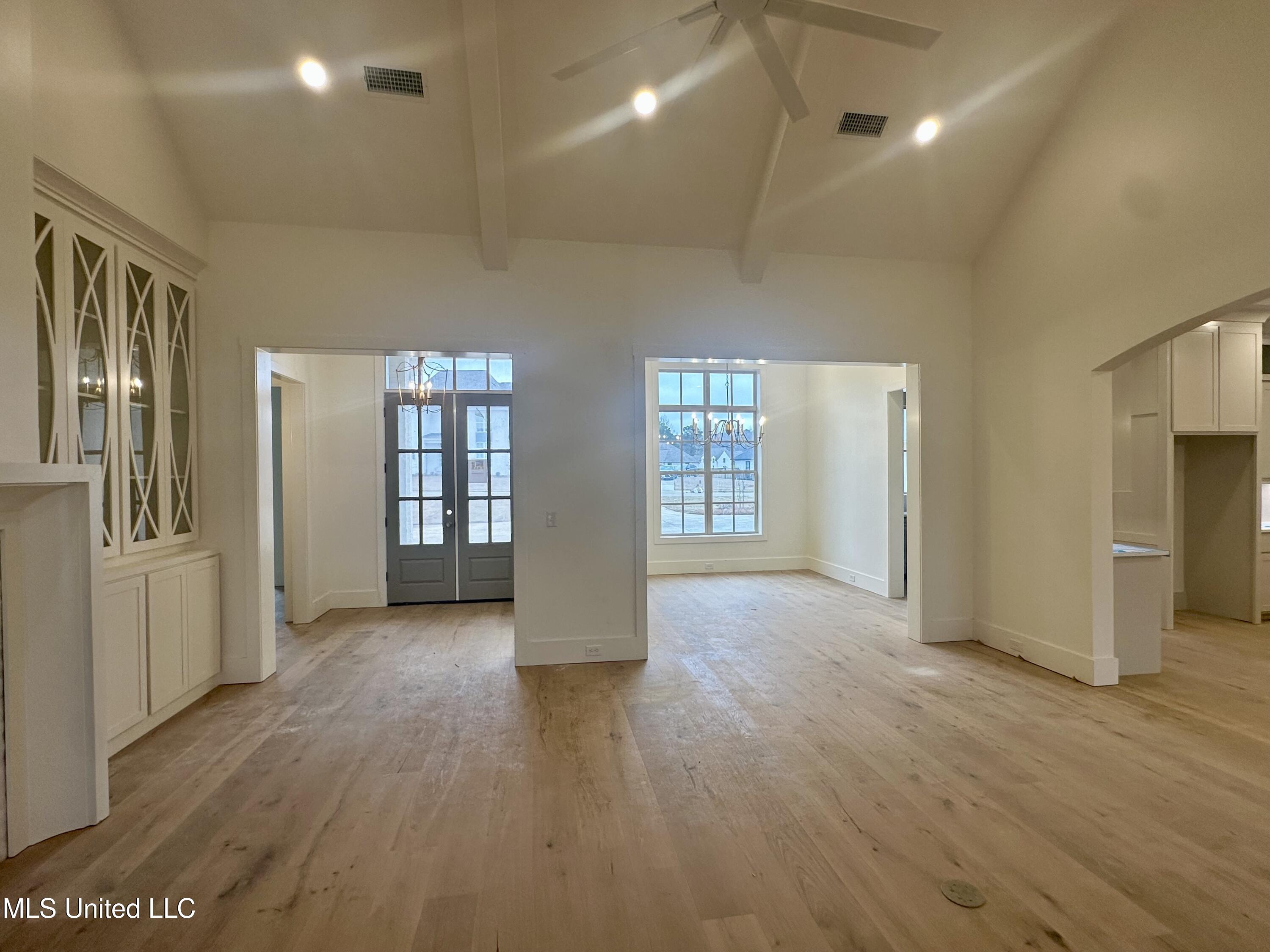 441 West Oak Circle Madison, MS 39110 - Photo 5 of 41 IMG_9421