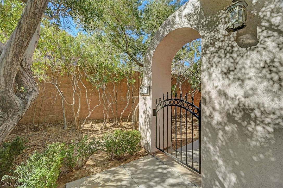 10 Strada Bella Vista, Unit 101 Henderson, NV 89011 - Photo 3 of 64 View of entry gate