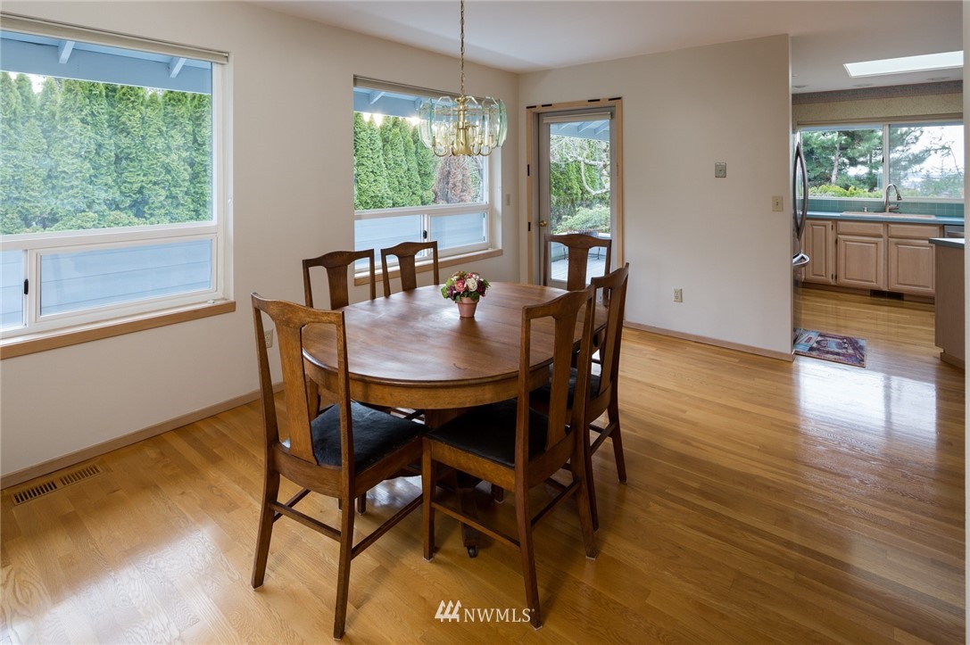 2401 View Ridge Drive Bellingham, WA 98229 - Photo 8 of 24 Gallery Image 8
